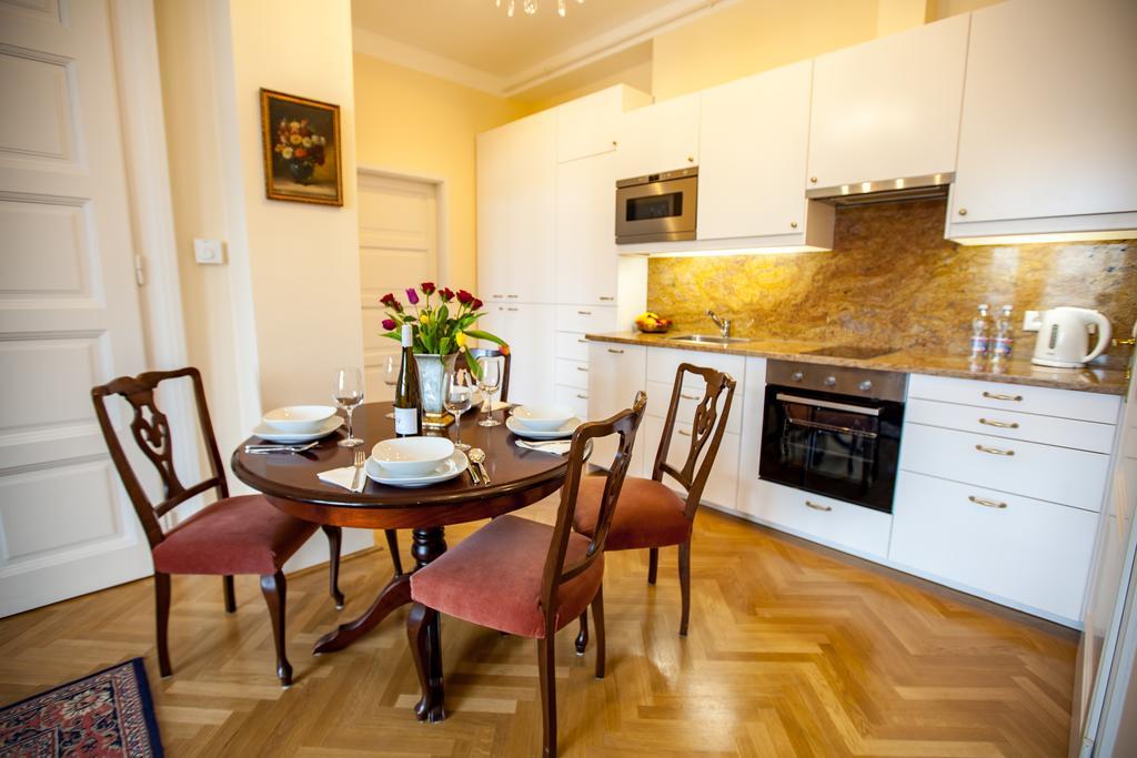 Schieszl Apartments 2 Budapest Kültér fotó